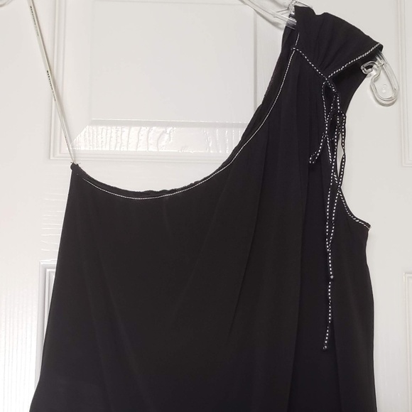 Like New Max Studio One Shoulder Black Top - Local Pickup Available Vancouver WA - Picture 1 of 4